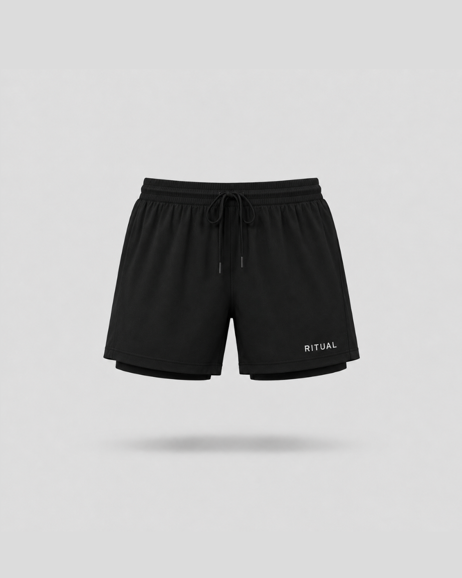 Your everyday 2-in-1 shorts for morning runs, dog walks, and outdoor adventures.